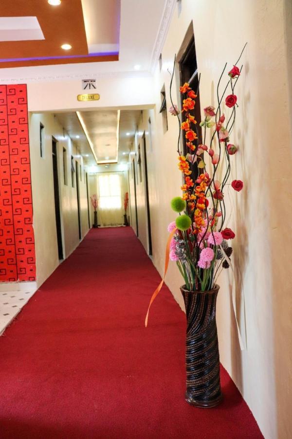 Zion Resort Bungoma Bagian luar foto